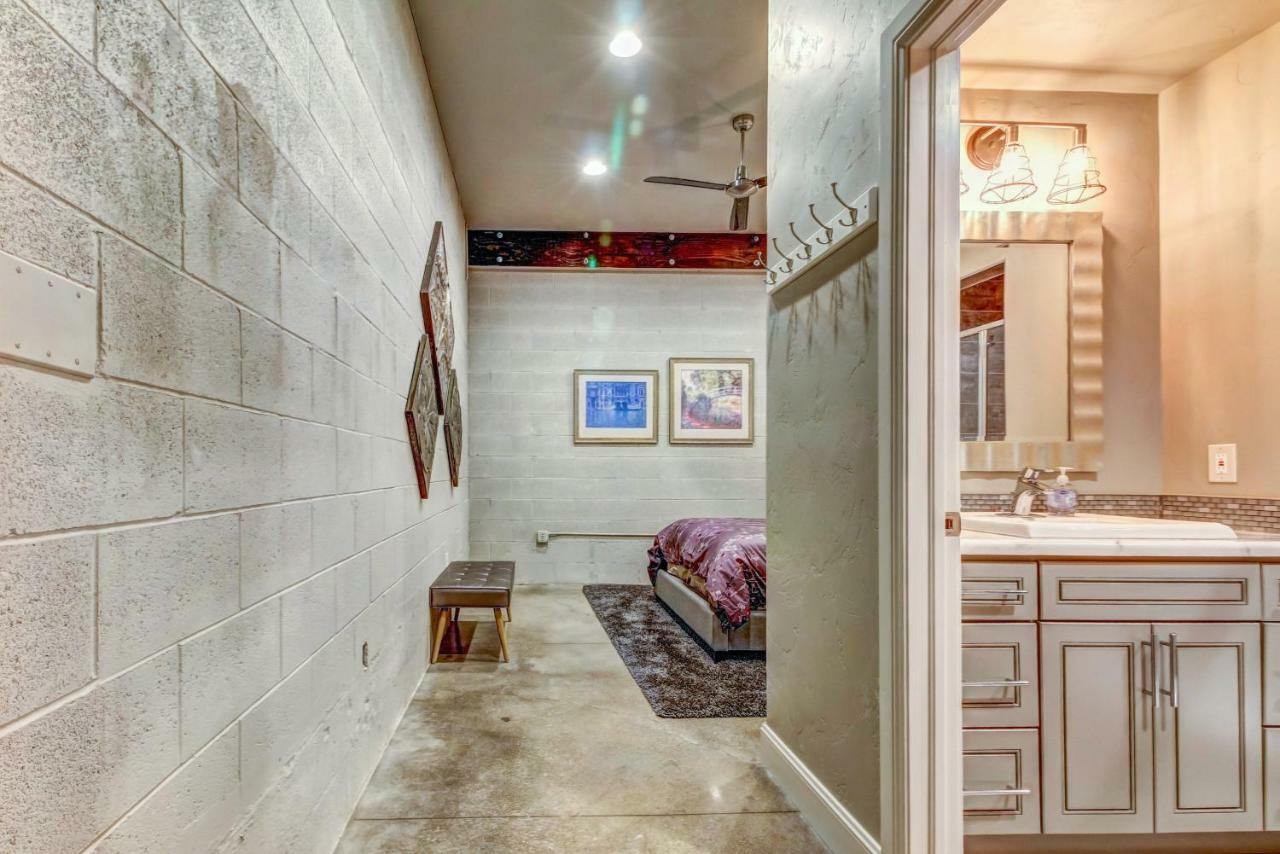 Bella Casa- Downstairs Unit Apartment Moab Bagian luar foto